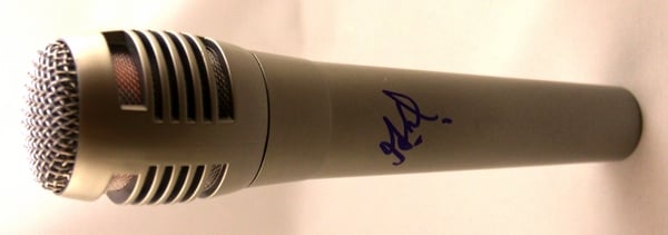 Country Singer Gavin DeGraw Autographed Microphone