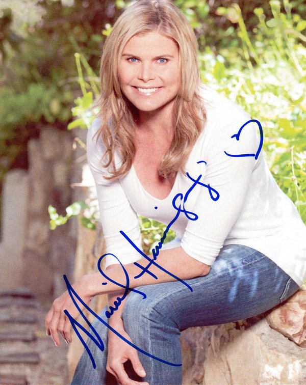 Mariel Hemingway Signed 8x10 Photo Star 80