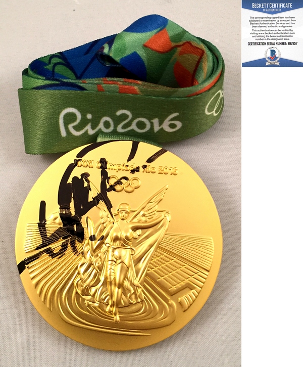 Usain Bolt Signed Rio 2016 Gold Medal Olympics Beckett BAS 4