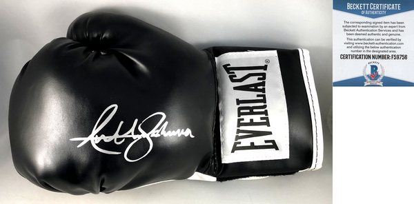 Heavyweight Champ Anthony Joshua Signed Boxing Glove Beckett BAS