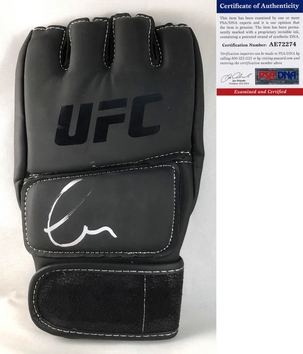 UFC Conor McGregor Signed MMA Glove 2 PSA/DNA