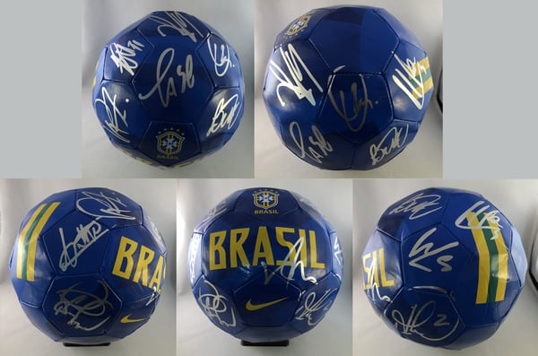 Brazil Soccer Team Signed Soccer Ball Brasil Futbol Casemiro Coutinho 12 Autographs