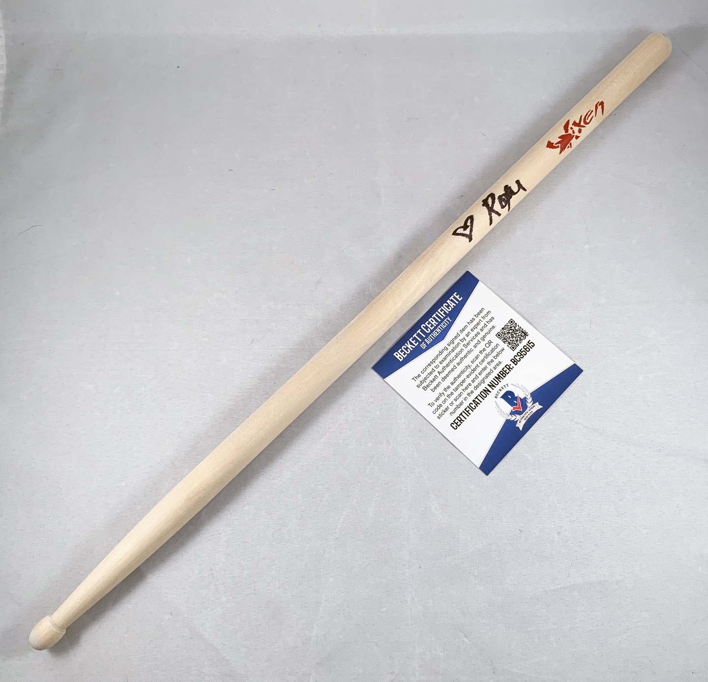 Roxy Petrucci Signed Drumstick Vixen Beckett BAS
