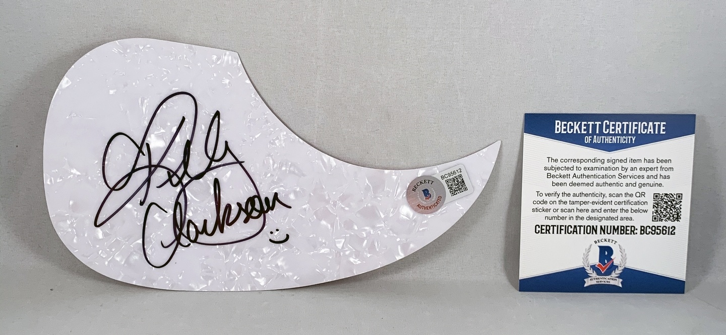 Kelly Clarkson Signed Acoustic Pickguard Beckett BAS