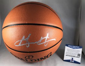 Phoenix Suns Grant Hill Signed Basketball Beckett BAS