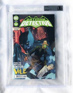 Christian Bale Signed Comic Book Beckett BAS DC Batman 9