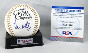 New York Yankees Don Mattingly Signed Gold Glove Baseball PSA/DNA