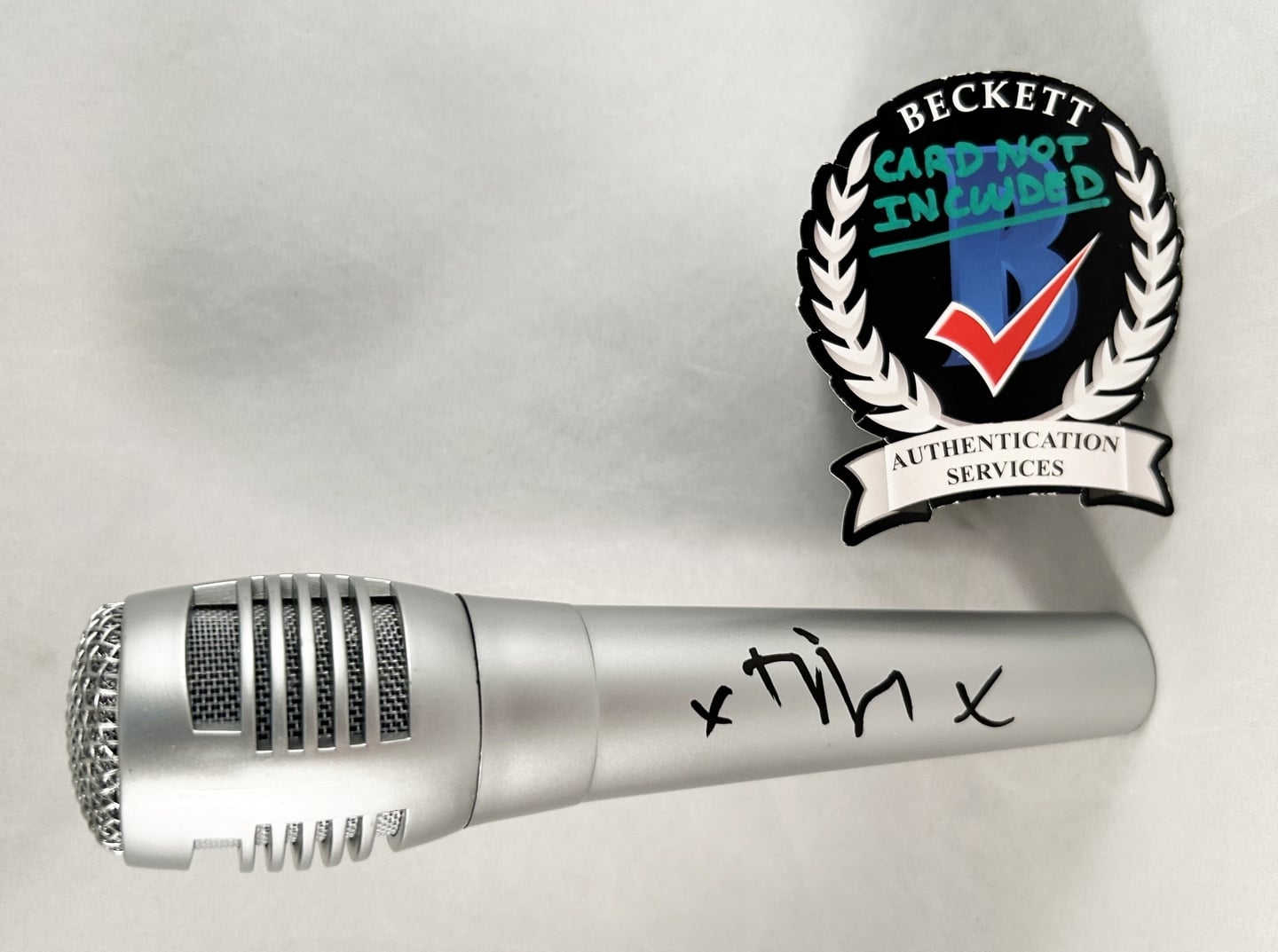 Tim McIlrath Signed Microphone Rise Against Beckett BAS