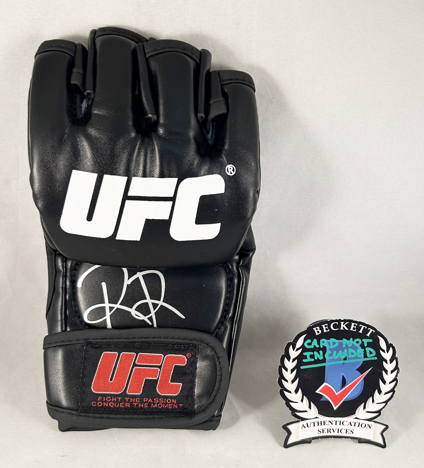 Raul Rosas Signed UFC Glove Beckett BAS