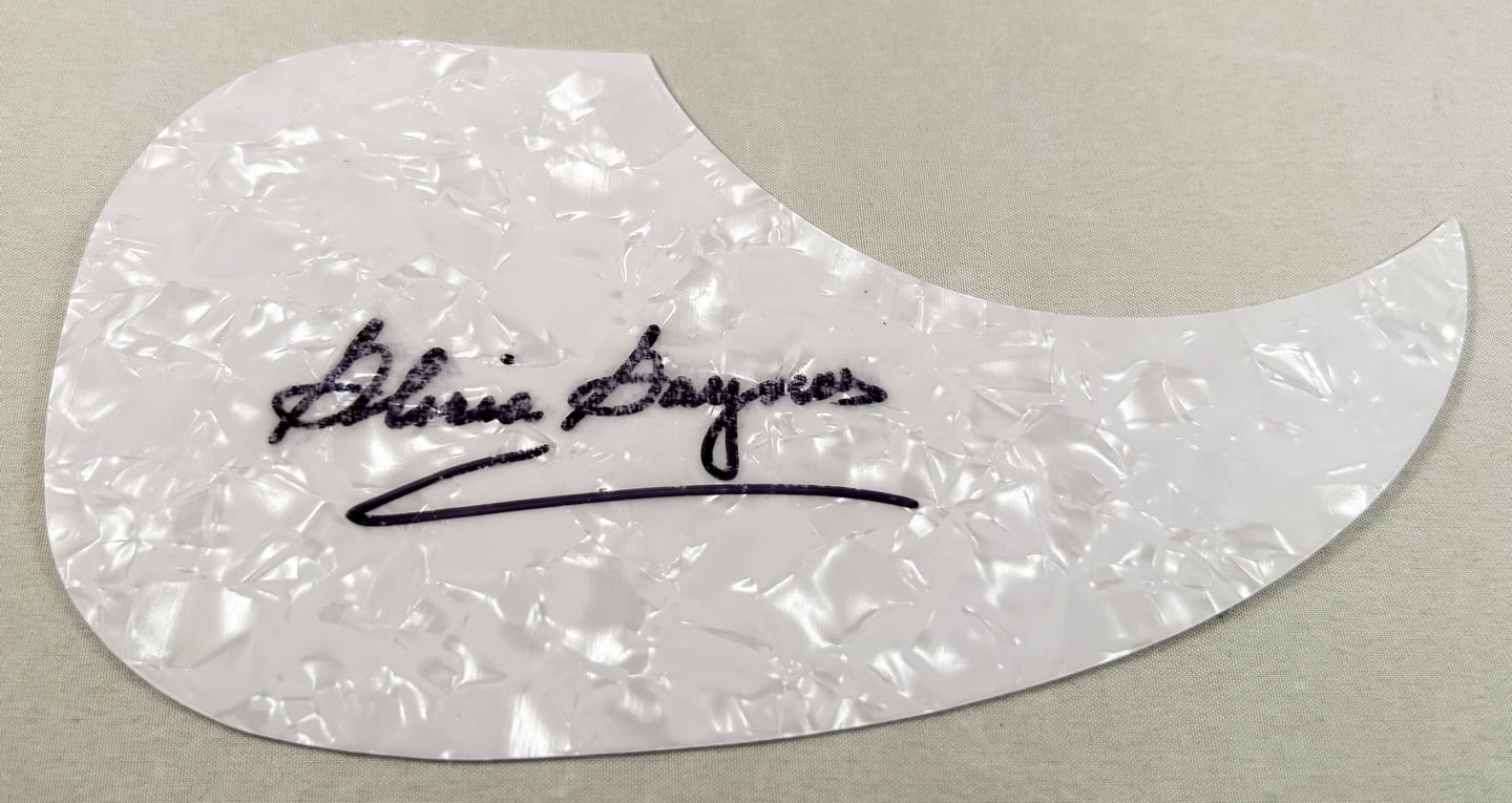 Gloria Gaynor Signed Acoustic Pickguard