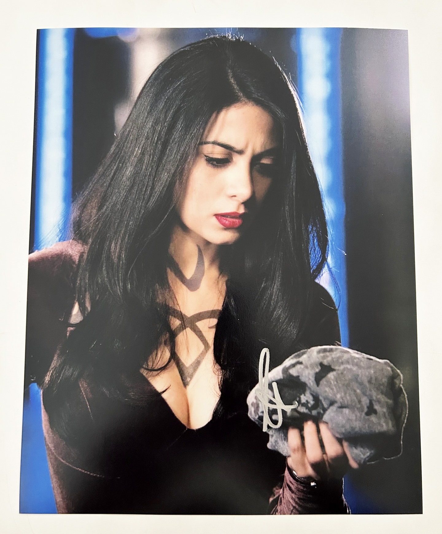 Emeraude Toubia Signed 8x10 Photo 1
