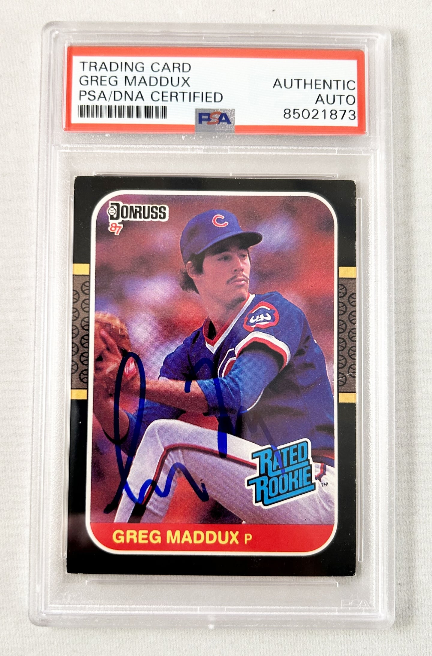 Greg Maddux Signed Card 1986 Leaf #36 PSA/DNA 1