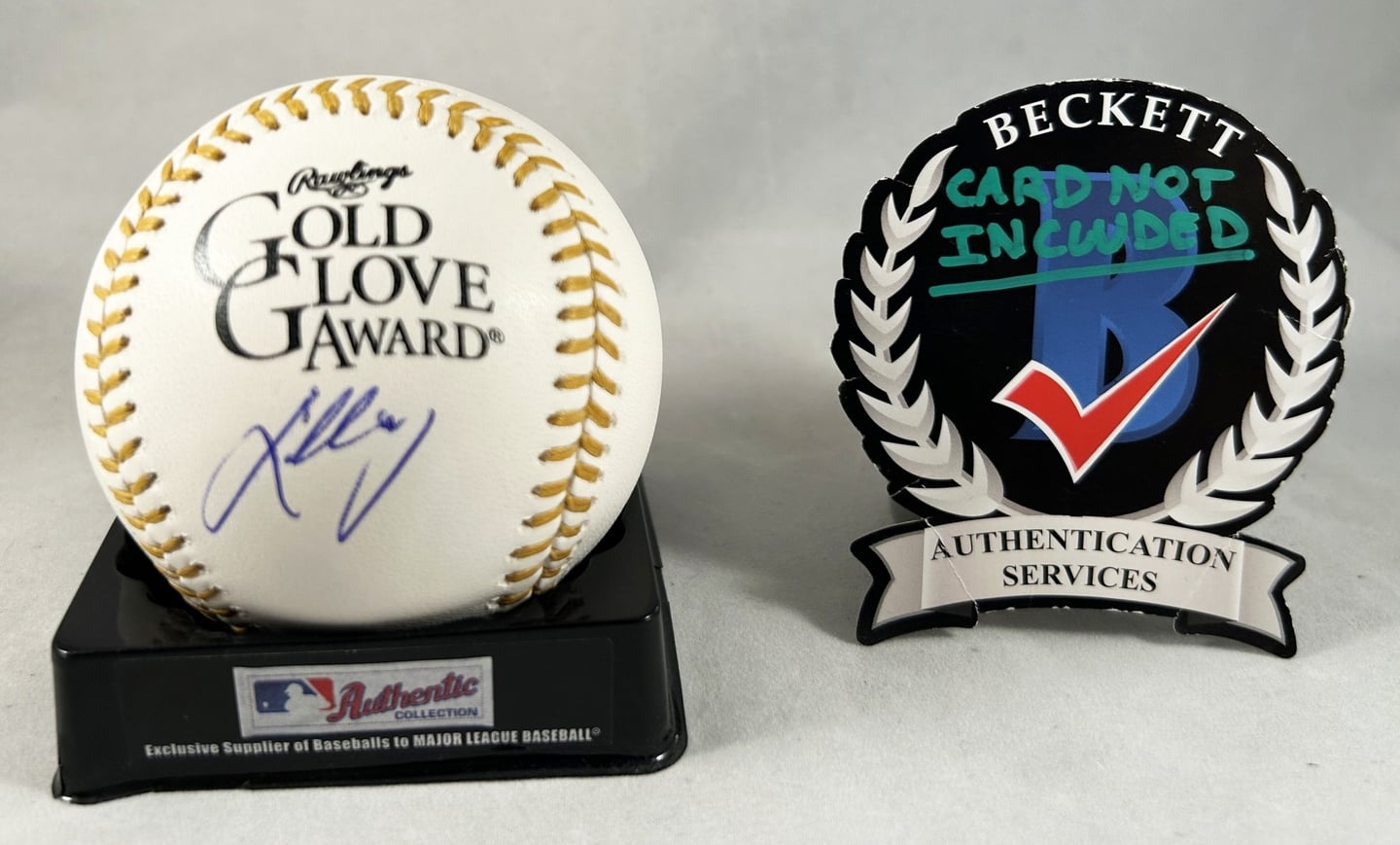 Kolten Wong Signed Gold Glove Baseball Los Angeles Dodgers Beckett BAS