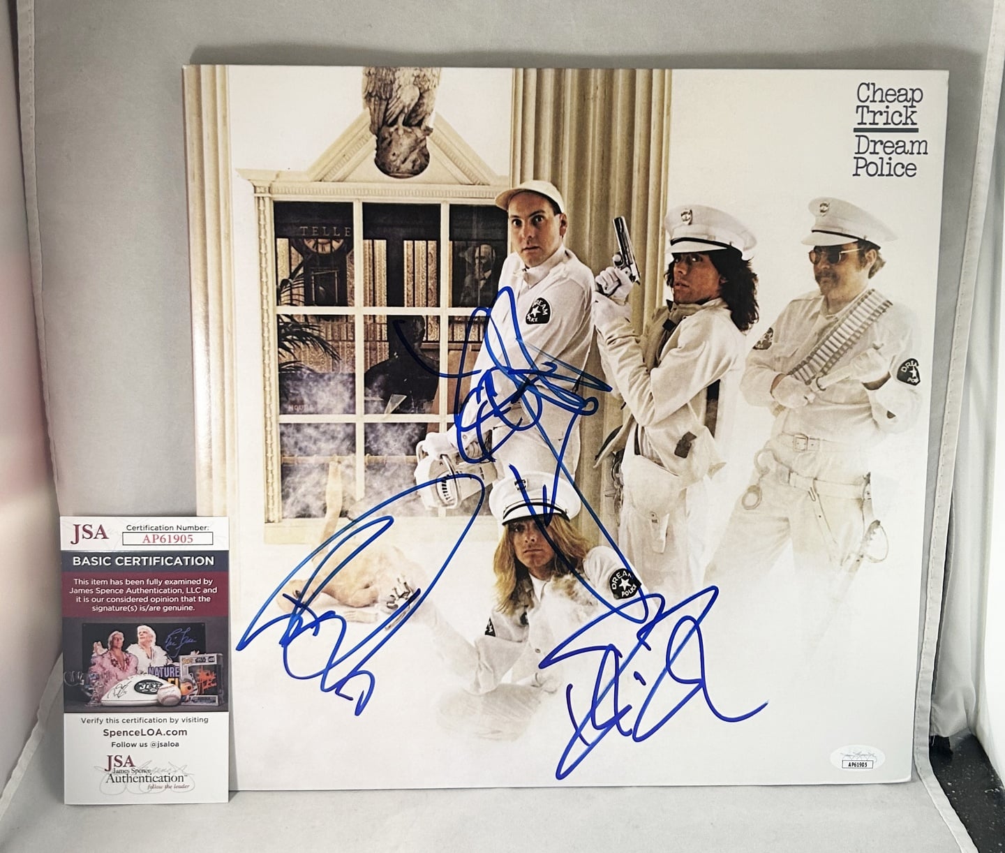 Cheap Trick Signed Vinyl LP Album Rick Nielsen Tom Petersson Robin Zander JSA 1
