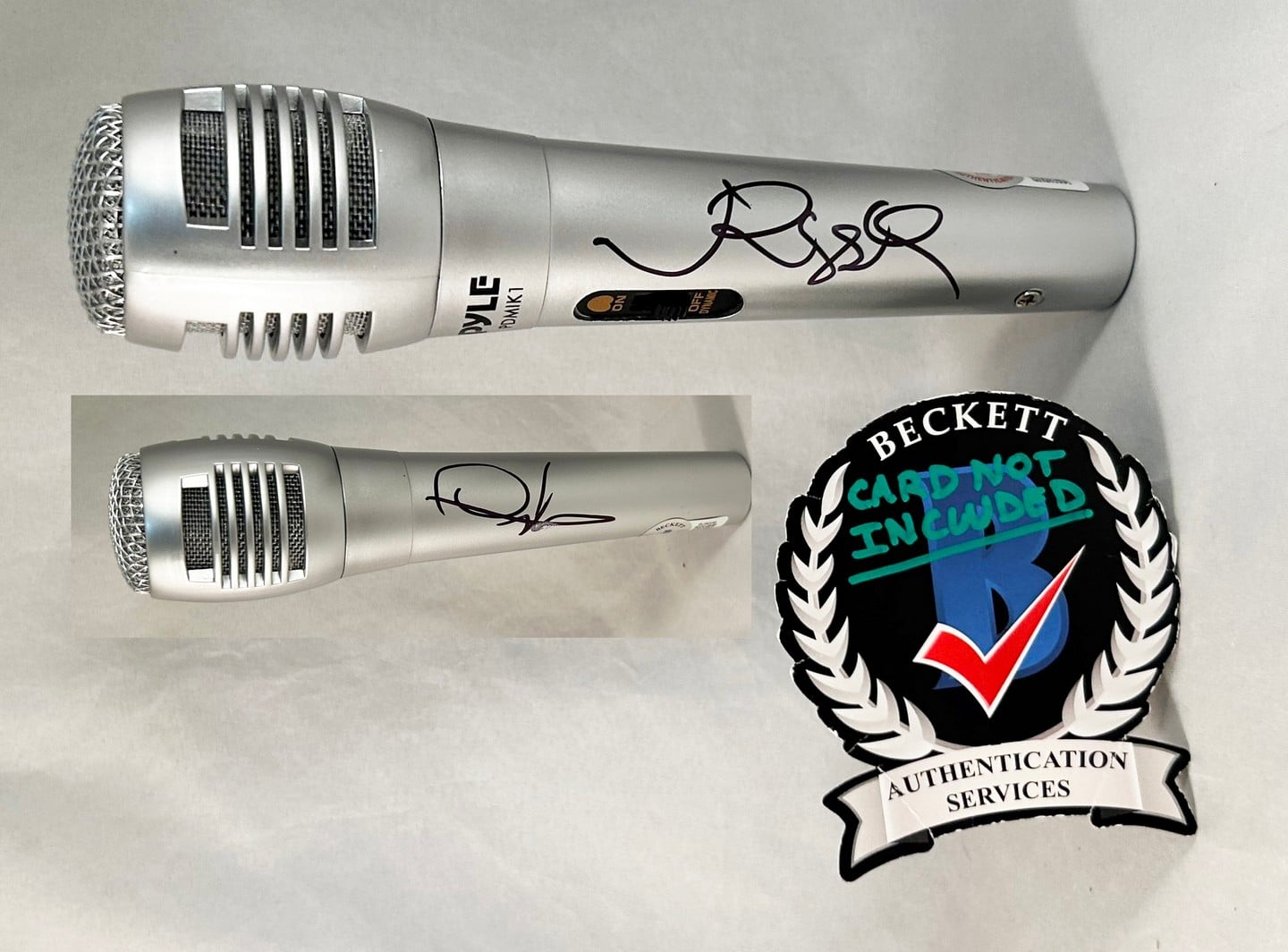 Russell Hitchcock and Graham Russell Signed Microphone Air Supply Beckett BAS 2