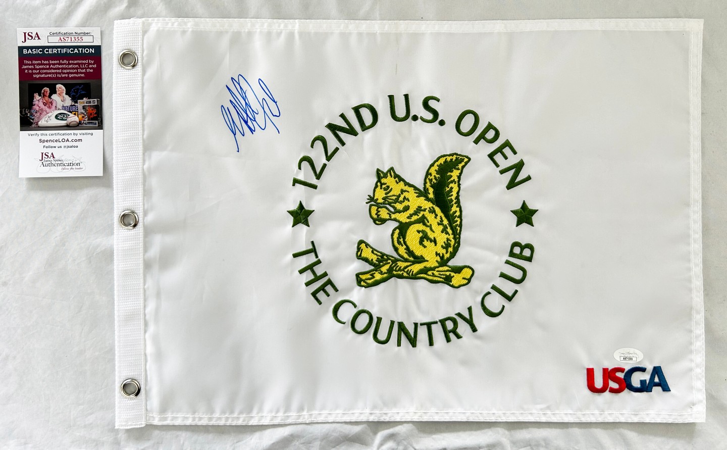 Matthew Fitzpatrick Signed 2022 US Open Flag JSA 5
