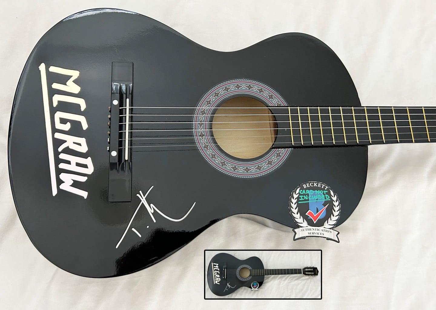 Tim McGraw Signed Guitar Beckett BAS 1