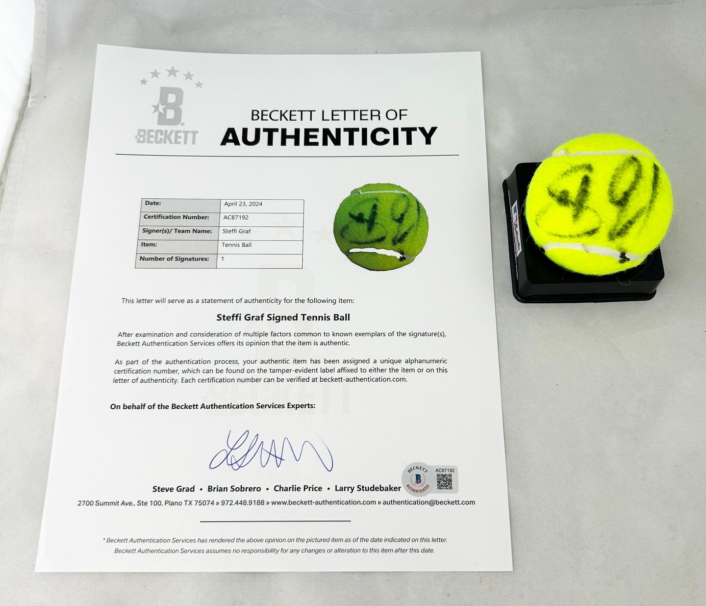 Steffi Graf Signed Tennis Ball Beckett BAS 1