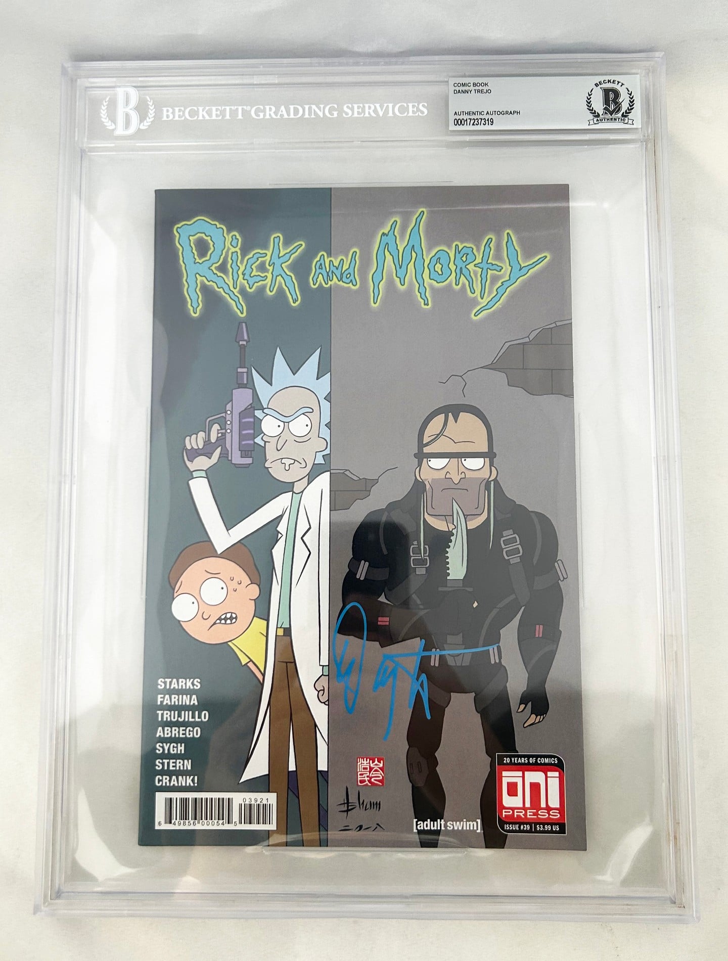 Danny Trejo Signed Comic Book Rick & Morty Jaguar Beckett BAS 1