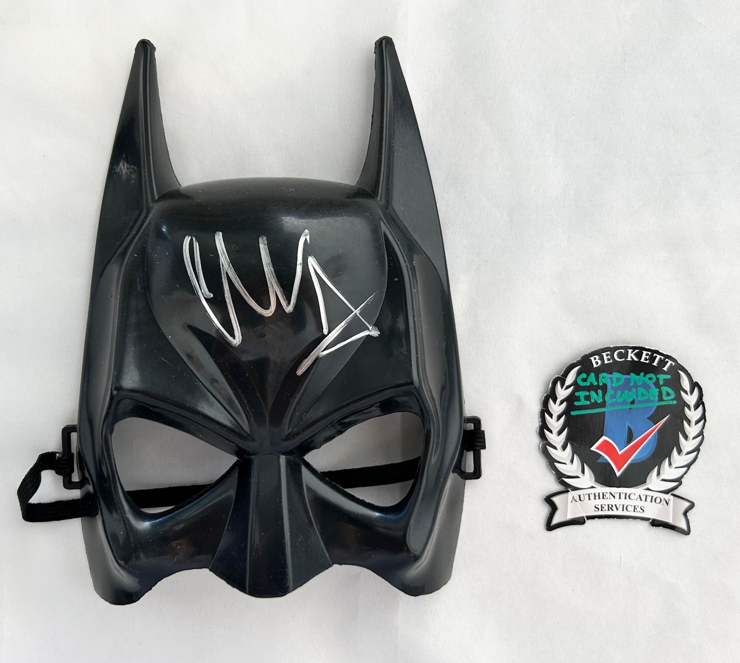 Christian Bale Signed Mask Batman Beckett BAS 18