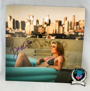 Dasha Signed Vinyl LP Album Beckett BAS