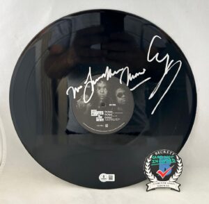 Lauryn Hill and Wyclef Signed LP Vinyl The Fugees The Score Beckett BAS 1