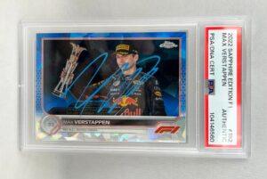 Max Verstappen Signed Card 2022 Topps Chrome Saphire #192 PSA/DNA