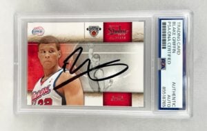 Blake Griffin Signed Rookie Card 2010 Panini #136 PSA/DNA