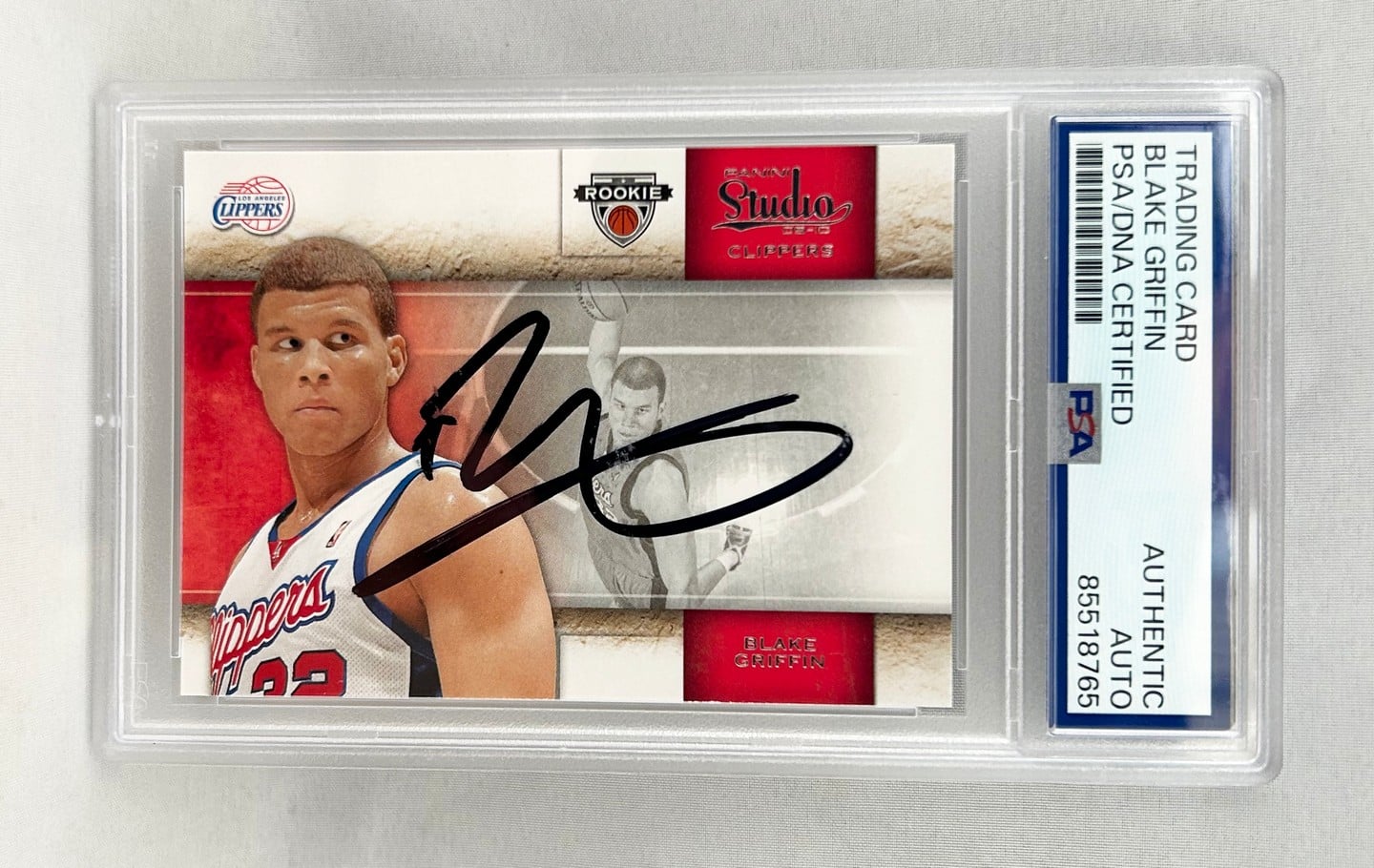 Blake Griffin Signed Rookie Card 2010 Panini #136 PSA/DNA