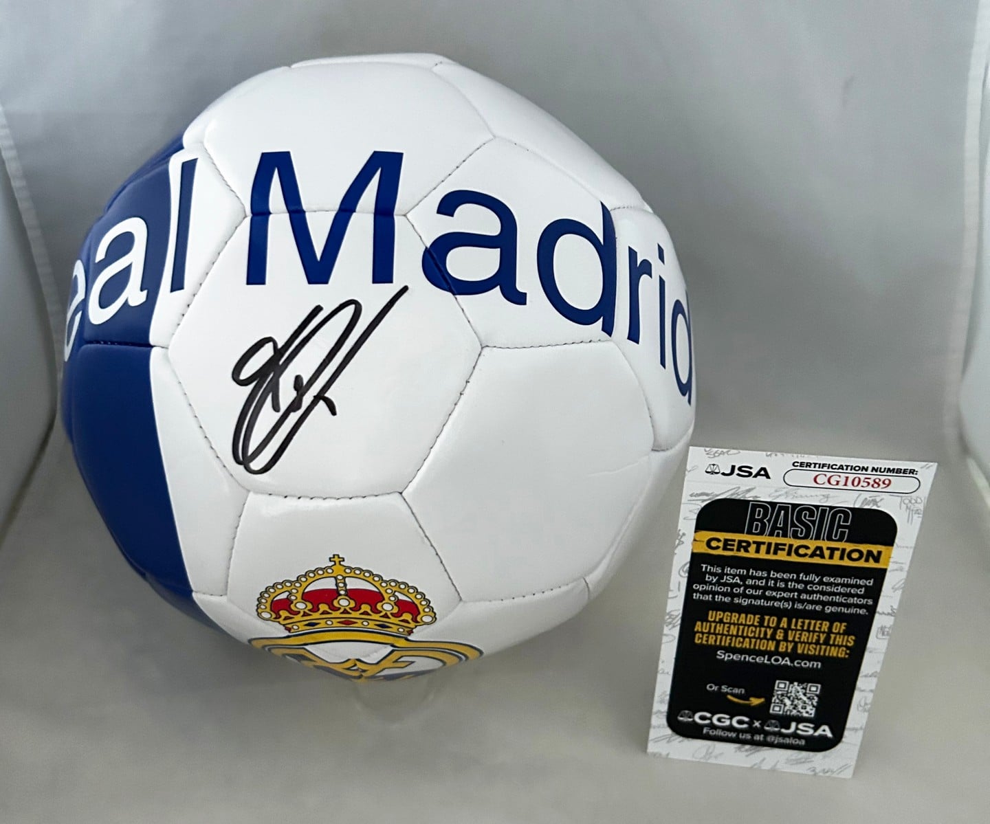 Thibaut Courtois Signed Soccer Ball Real Madrid JSA