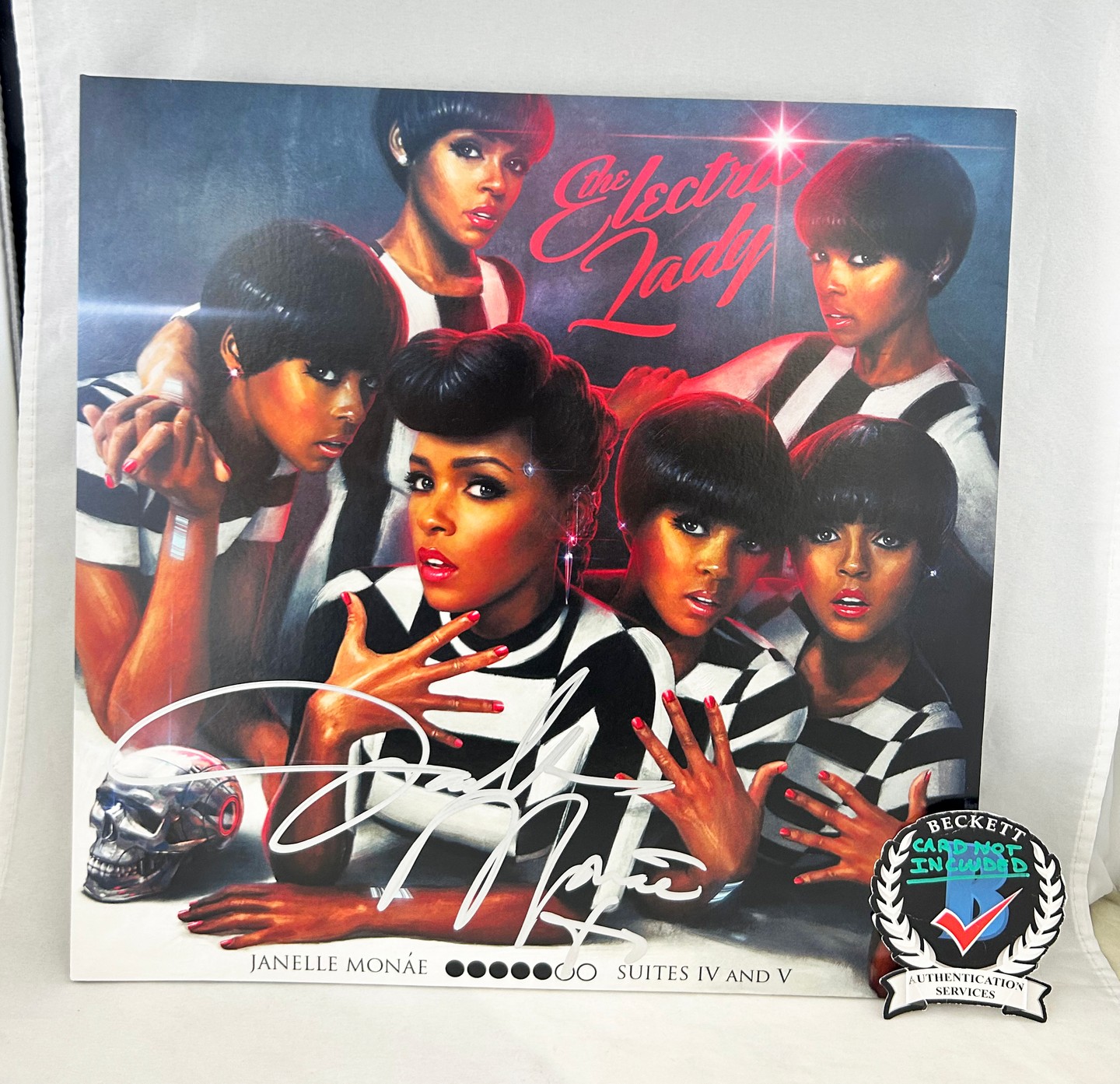Janelle Monae Signed Vinyl LP Album Suites IV and V Beckett BAS