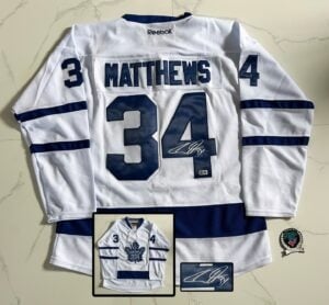 Auston Matthews Signed Jersey Toronto Maple Leafs Beckett BAS