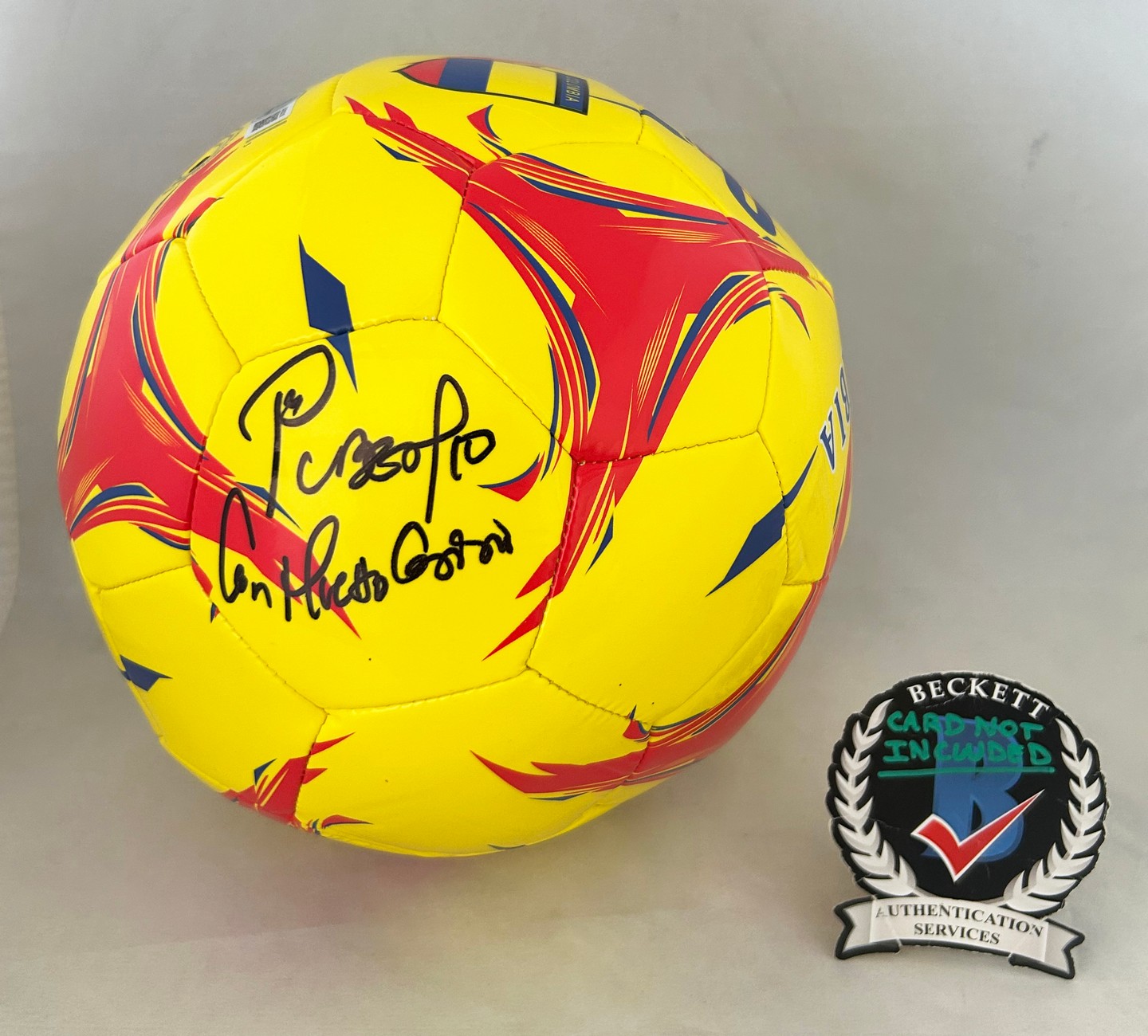 Carlos Pibe Valderrama Signed Soccer Ball Colombia Beckett BAS