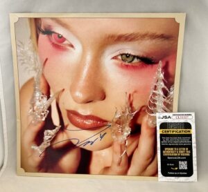 Zara Larsson Signed Vinyl Insert Venus JSA