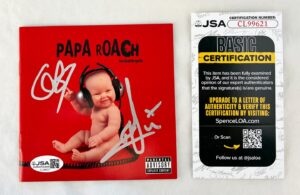 Papa Roach Jacoby Shaddix and Tobin Esperance Signed CD Cover Love Hate Tragedy JSA