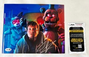 Josh Hutcherson Signed 8x10 Photo JSA 9
