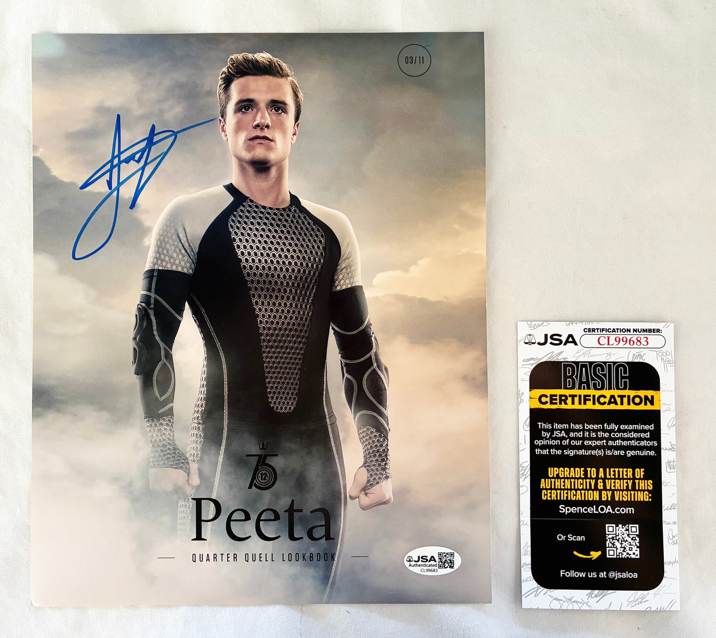 Josh Hutcherson Signed 8x10 Photo JSA 15