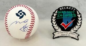 Munetaka Murakami Signed WBC Baseball 2026 WBC Team Japan Beckett BAS
