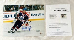 Wayne Gretzky Signed 11x14 Photo Edmonton Oilers Beckett BAS 1