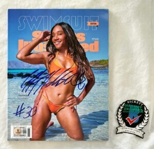 Tiffany Haddish Signed Magazine SI Swimsuit Beckett BAS