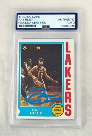 Pat Riley Signed Card 1974 TOPPS #31 PSA/DNA