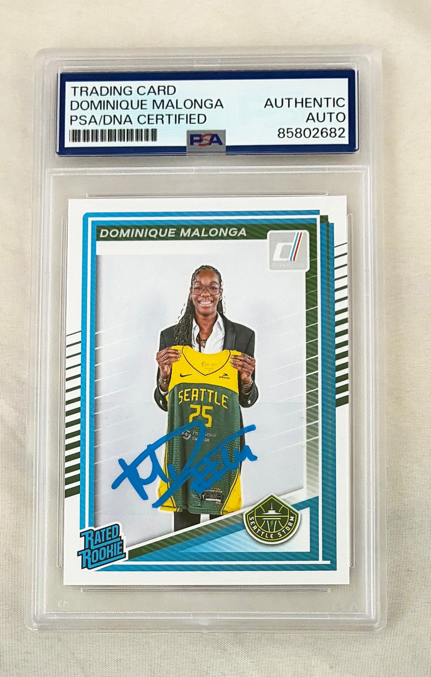 Dominique Malonga Signed Rookie Card 2025 Panini #89 PSA/DNA
