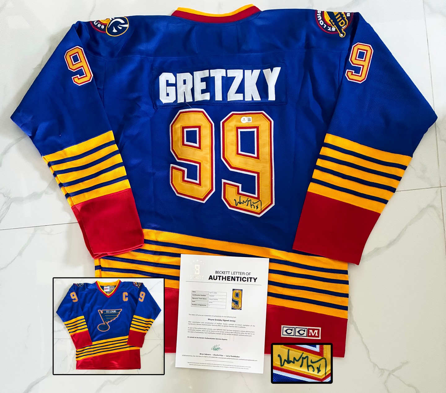 Wayne Gretzky Signed Jersey St. Louis Blues Beckett BAS 1