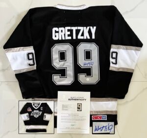 Wayne Gretzky Signed Jersey Los Angeles Kings Beckett BAS 2